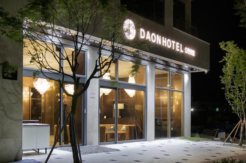 Daon Hotel Jeonju Exterior foto